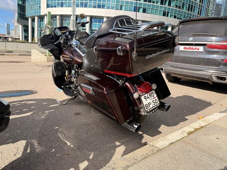 2011 Harley-Davidson Road Glide, красный, 920000 рублей, вид 3