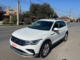 2021 Volkswagen Tiguan II Рестайлинг, белый, 3600000 рублей, вид 1
