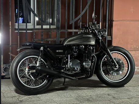 1980 Kawasaki Z 650, серый, 620000 рублей, вид 2