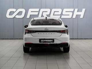 2021 Hyundai Elantra VII (CN7), белый, 2289000 рублей, вид 4