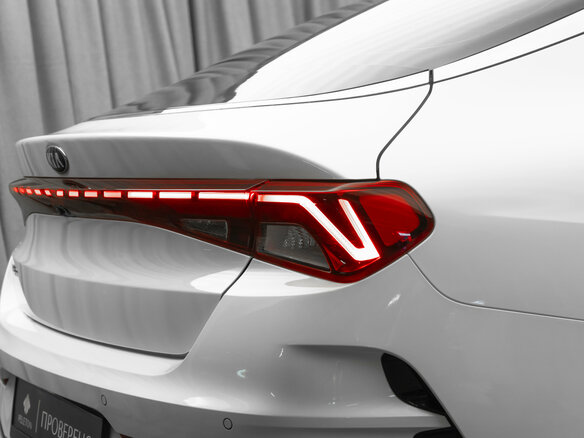 2021 Kia K5 III, белый - вид 28
