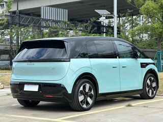 2026 Zeekr Mix 76 kWh, голубой, 6666666 рублей, вид 4