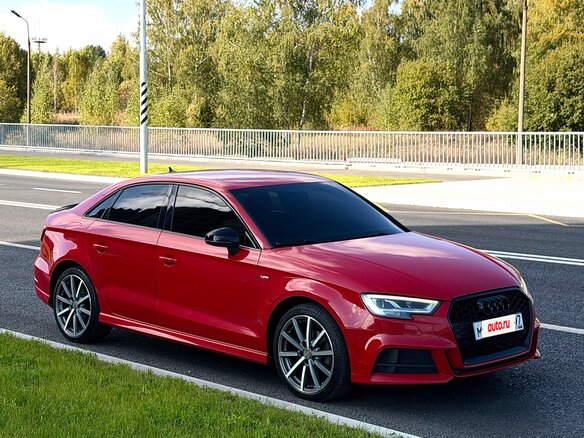 2018 Audi A3 III (8V) Рестайлинг, красный - вид 3