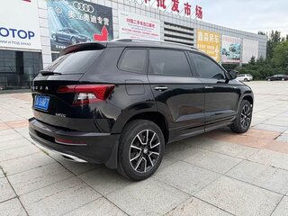 2022 Skoda Karoq DSG7 I, чёрный, 1670000 рублей, вид 4