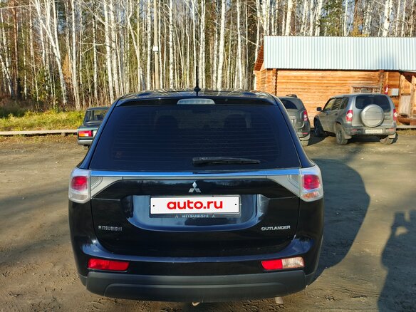 2013 Mitsubishi Outlander III, чёрный, 1200000 рублей - вид 5