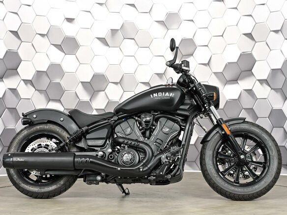 2025 Indian Scout, чёрный, 2100000 рублей - вид 2