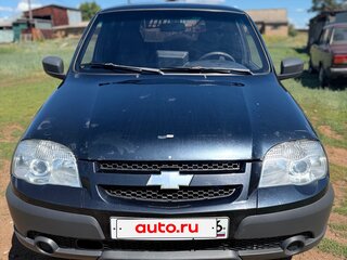 2012 Chevrolet Niva I Рестайлинг, чёрный, 382000 рублей, вид 2