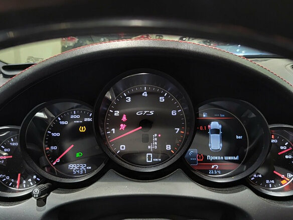 2012 Porsche Cayenne GTS II (958), чёрный, 1990000 рублей - вид 12