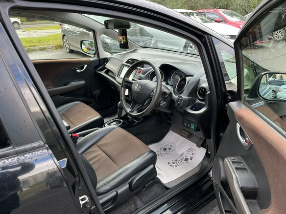 2013 Honda Fit Shuttle I, чёрный, 929000 рублей - вид 14