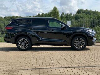 2026 Toyota Highlander IV (XU70), чёрный, 5650000 рублей, вид 4
