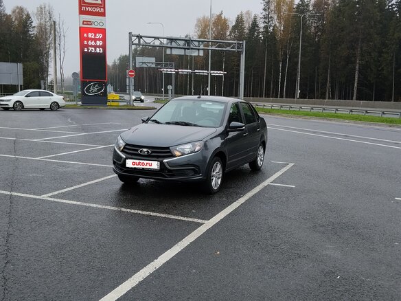 2024 Lada (ВАЗ) Granta Sportline I Рестайлинг, серебристый, 830000 рублей - вид 1