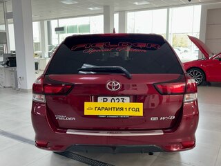 2019 Toyota Corolla Fielder XI (E160, E170) Рестайлинг 2, красный, 1690000 рублей, вид 4