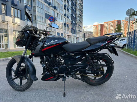 2022 Bajaj Pulsar 180, чёрный, 110000 рублей, вид 3