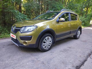 2017 Renault Sandero Stepway II, зелёный, 860000 рублей, вид 2