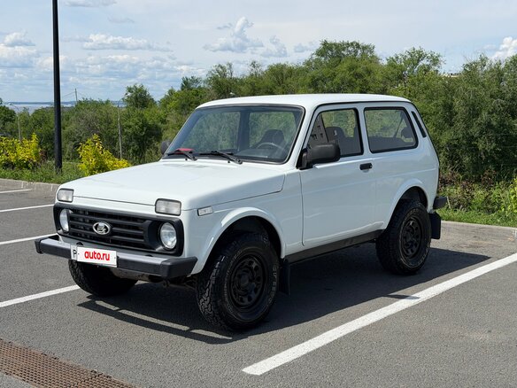 2013 Lada (ВАЗ) 2121 (4x4) I Рестайлинг, белый, 435000 рублей