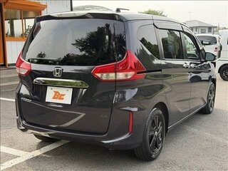 2023 Honda Freed II Рестайлинг, чёрный, 1100333 рублей, вид 4