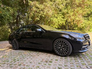 2013 Mercedes-Benz E-Класс 200 7G-Tronic IV (W212, S212, C207), чёрный, 1750000 рублей, вид 4