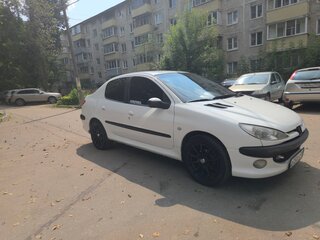 2008 Peugeot 206, белый, 335000 рублей, вид 2