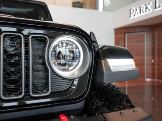 2026 Jeep Wrangler IV (JL) Рестайлинг, чёрный, 9200000 рублей, вид 5