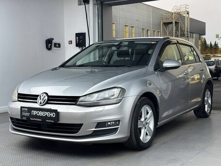 Volkswagen Golf VII