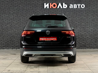 2019 Volkswagen Tiguan II, чёрный, 2920000 рублей, вид 5