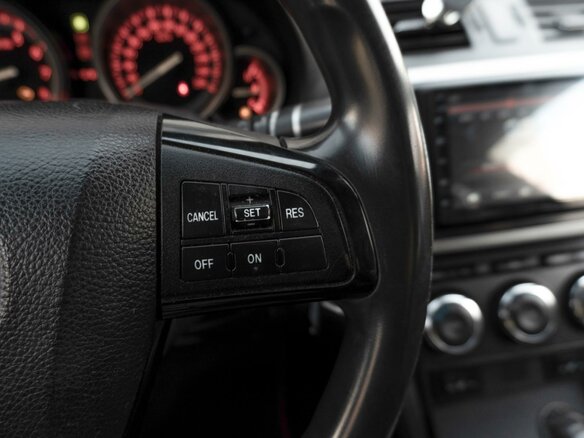 2010 Mazda 6 II (GH) Рестайлинг, белый, 999000 рублей - вид 14