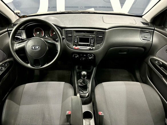 2011 Kia Rio II Рестайлинг, бежевый, 699900 рублей - вид 8