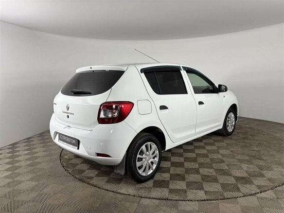 2019 Renault Sandero II Рестайлинг, белый, 790000 рублей - вид 4