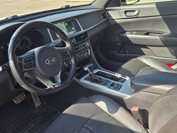 2016 Kia Optima IV, белый, 1850000 рублей - вид 11