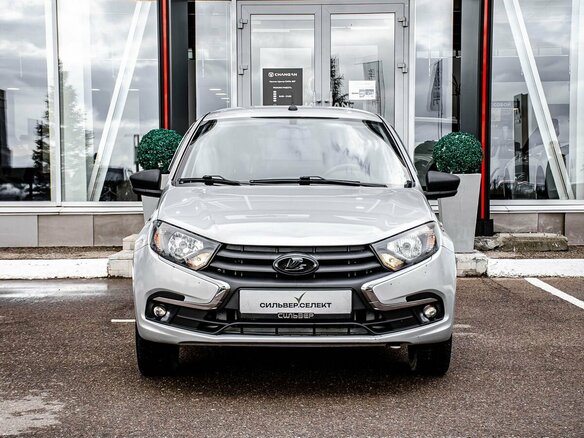 2019 Lada (ВАЗ) Granta I Рестайлинг, серебристый, 590000 рублей - вид 2