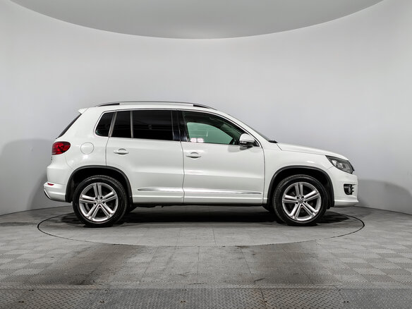 2015 Volkswagen Tiguan I Рестайлинг, белый, 1250000 рублей - вид 3