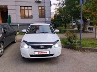 2017 Lada (ВАЗ) Priora I Рестайлинг, белый, 700000 рублей, вид 1
