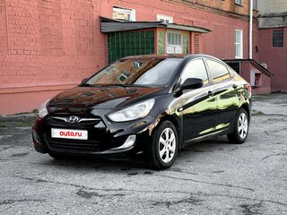 2011 Hyundai Solaris I, чёрный, 440000 рублей, вид 2