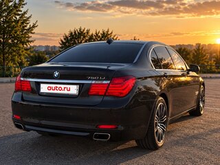 2009 BMW 7 серии 750i V (F01/F02/F04), чёрный, 955000 рублей, вид 3