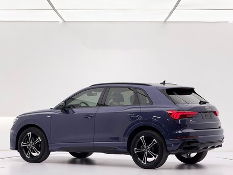 2022 Audi Q3 35 TFSI II (F3), синий, 2350000 рублей, вид 4