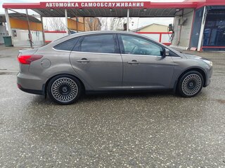 2018 Ford Focus III Рестайлинг, серый, 990000 рублей, вид 4