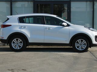 2016 Kia Sportage III Рестайлинг, белый, 1879000 рублей, вид 4