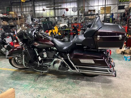 2004 Harley-Davidson Electra Glide, фиолетовый, 777000 рублей, вид 4