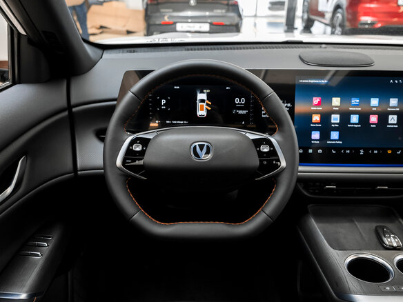 2025 Changan CS75 Plus IV, белый - вид 11