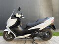 2018 Suzuki Burgman (SkyWave) 400, белый, 385000 рублей