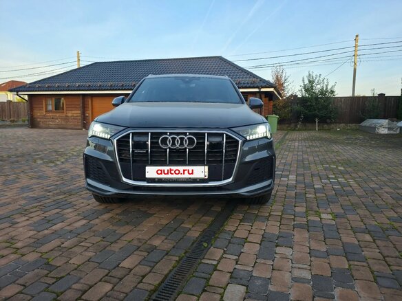 2023 Audi Q7 50 TDI II (4M) Рестайлинг, серый, 10500000 рублей - вид 2