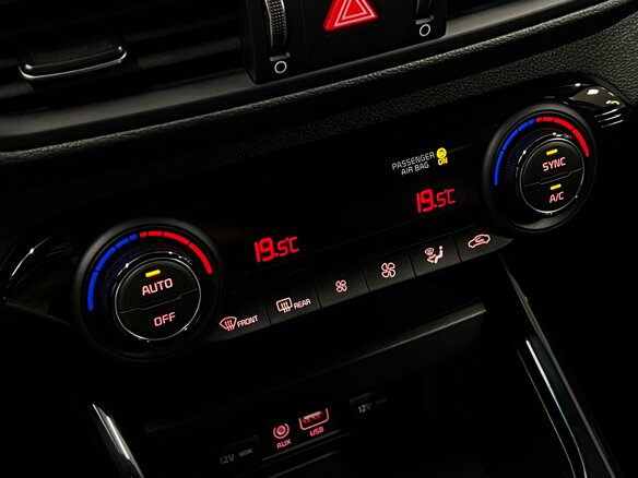 2020 Kia Cerato IV, белый - вид 18