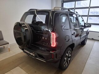 2026 Lada (ВАЗ) Niva Travel I Рестайлинг, чёрный, 1789000 рублей, вид 4