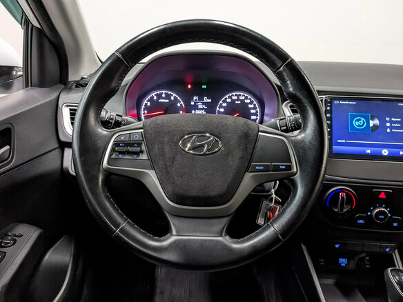 2019 Hyundai Solaris II, белый, 1502000 рублей - вид 20