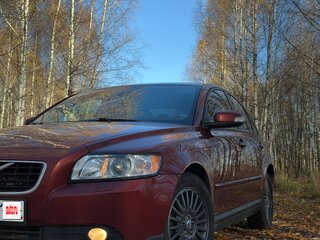 2008 Volvo S40 II Рестайлинг, красный, 750000 рублей, вид 1