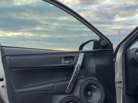 2013 Toyota Corolla XI (E160, E170, E180), серый - вид 8