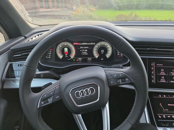 2023 Audi Q7 50 TDI II (4M) Рестайлинг, серый, 10500000 рублей - вид 9