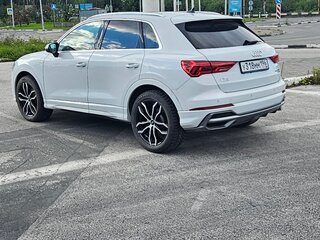 2021 Audi Q3 35 TFSI II (F3), белый, 2990000 рублей, вид 4