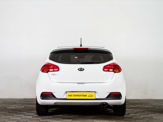 2013 Kia Ceed II, белый, 999000 рублей, вид 5