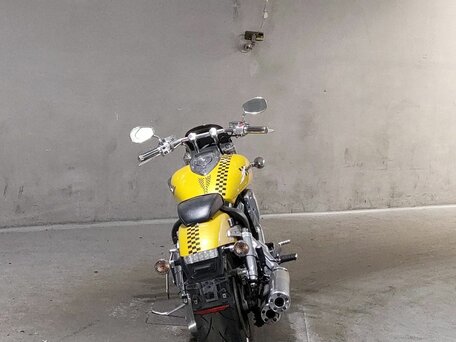 2007 Honda VTX 1800, жёлтый, 499000 рублей, вид 5